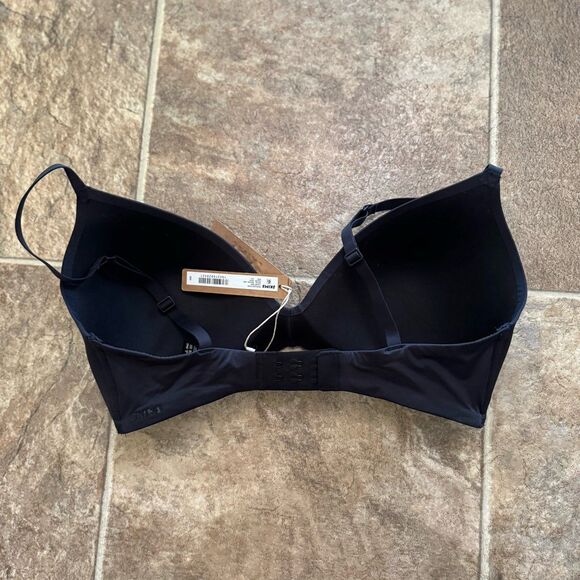 Skims Wireless Form T-shirt Bra Onyx Size 34D - Picture 6 of 10